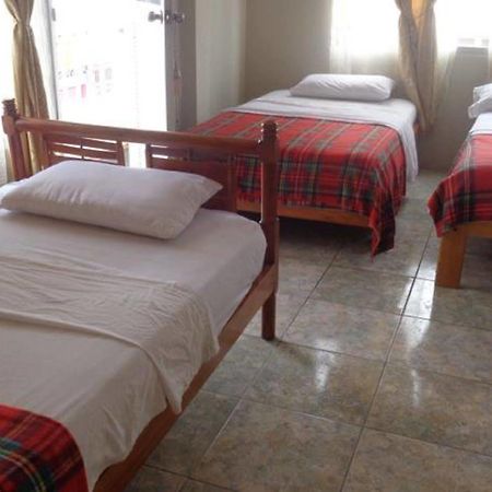 Hostal Miconia 푸에르토아요라 외부 사진