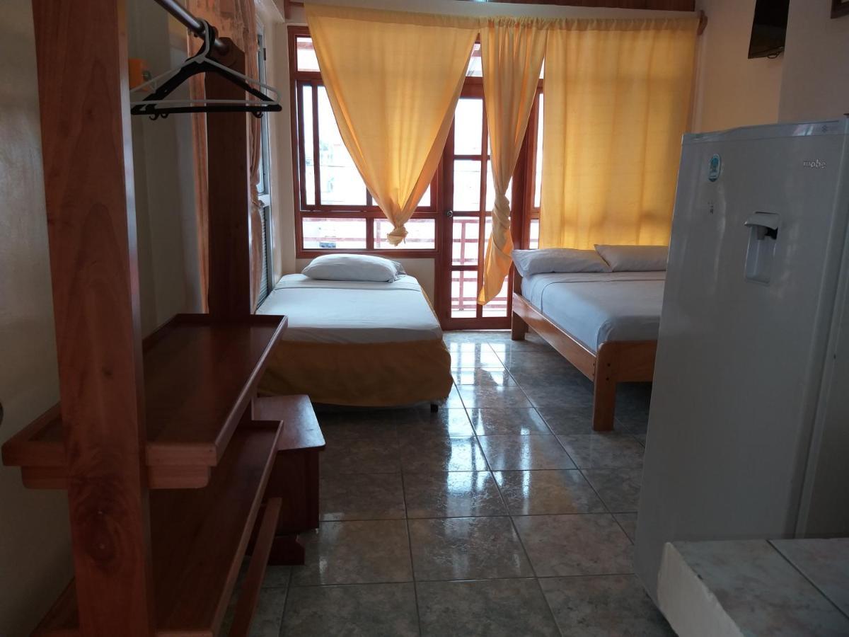 Hostal Miconia 푸에르토아요라 객실 사진