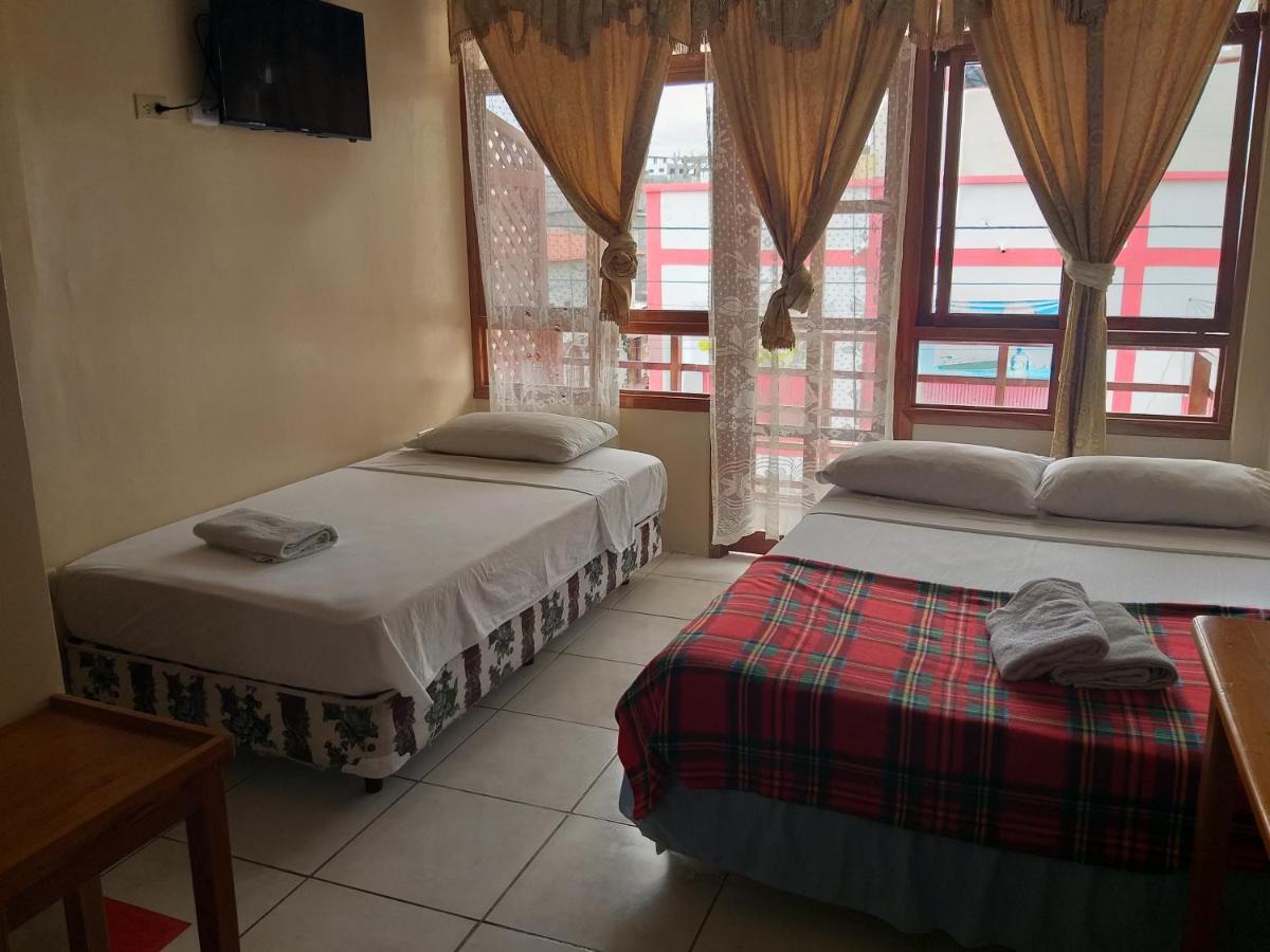 Hostal Miconia 푸에르토아요라 외부 사진